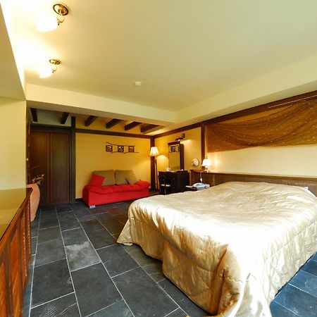 Shinmingshan Holiday Inn Lugu Extérieur photo